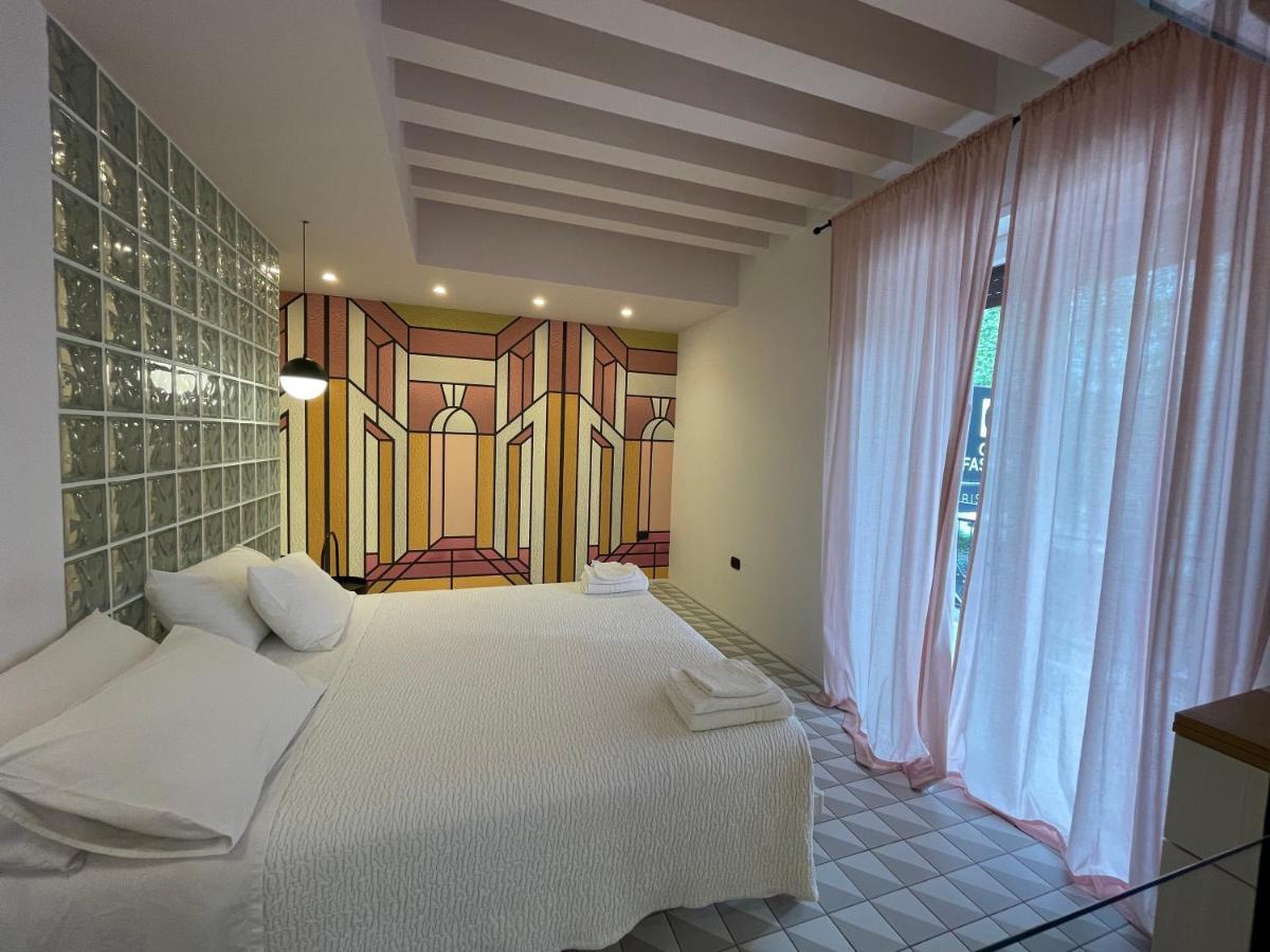 Dusme Bed and Breakfast Taranto Exteriör bild