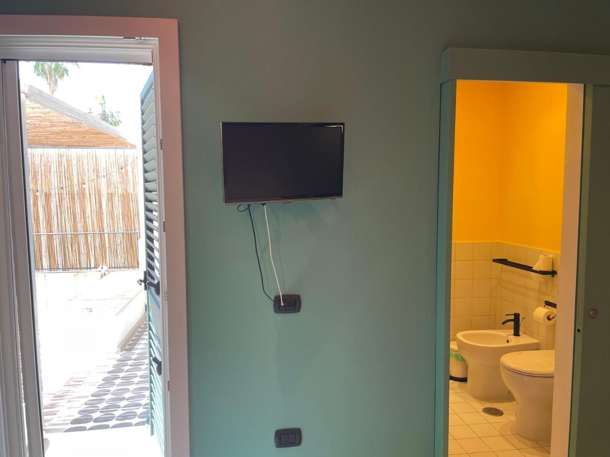 Dusme Bed and Breakfast Taranto Exteriör bild