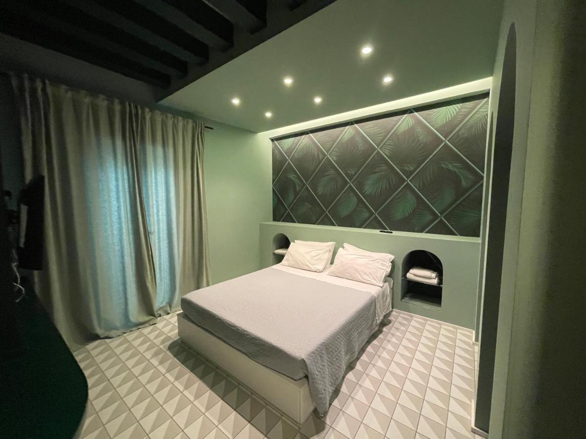 Dusme Bed and Breakfast Taranto Exteriör bild